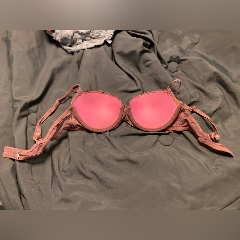 PINK Bra - Picture 2 of 3